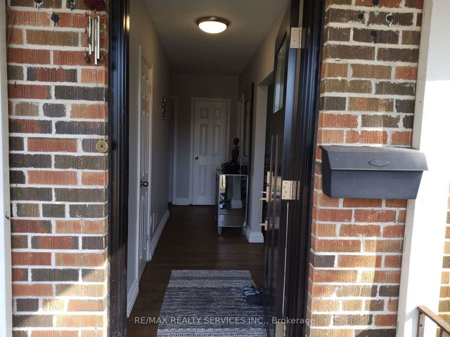 1054 Rebecca Street