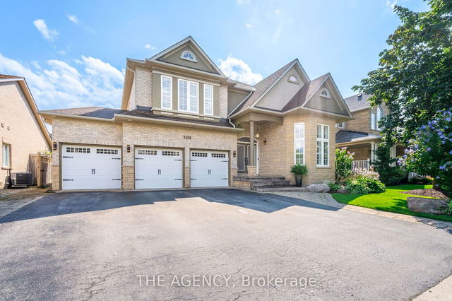 4308 Couples Crescent