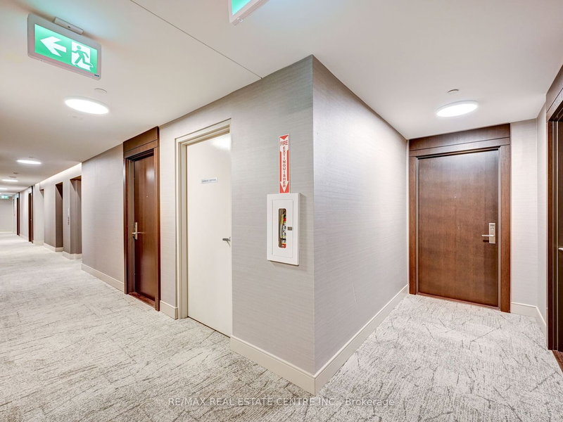 1722 - 8 Nahani Way, Mississauga, L4Z 0C6 | Image 2