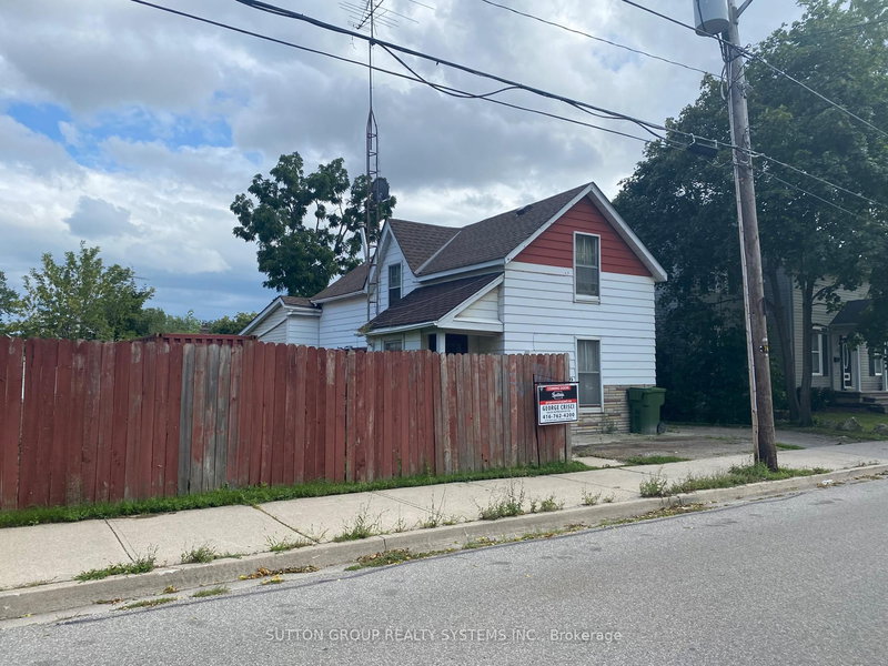 392 Pearl St, Milton, L9T 1M8 | Image 3