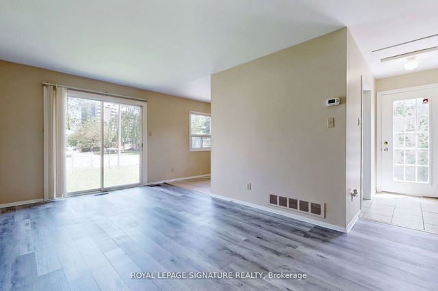 32 Cobbler Crescent
