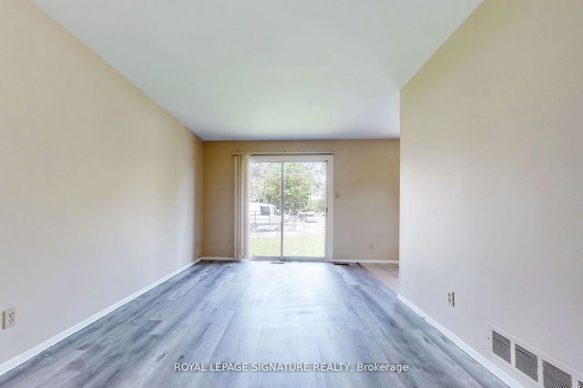 32 Cobbler Crescent