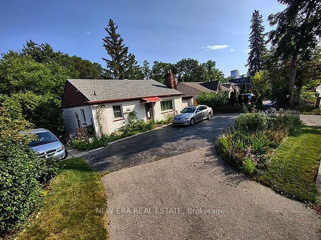 4645 Dundas Street