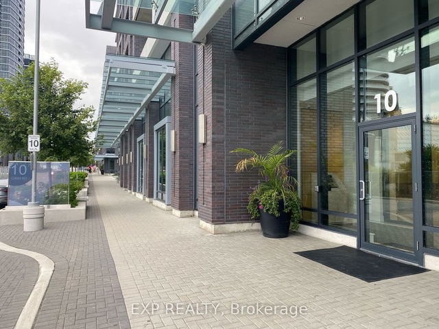 709 - 10 Gibbs Road