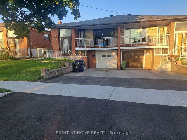 61 Picaro Drive