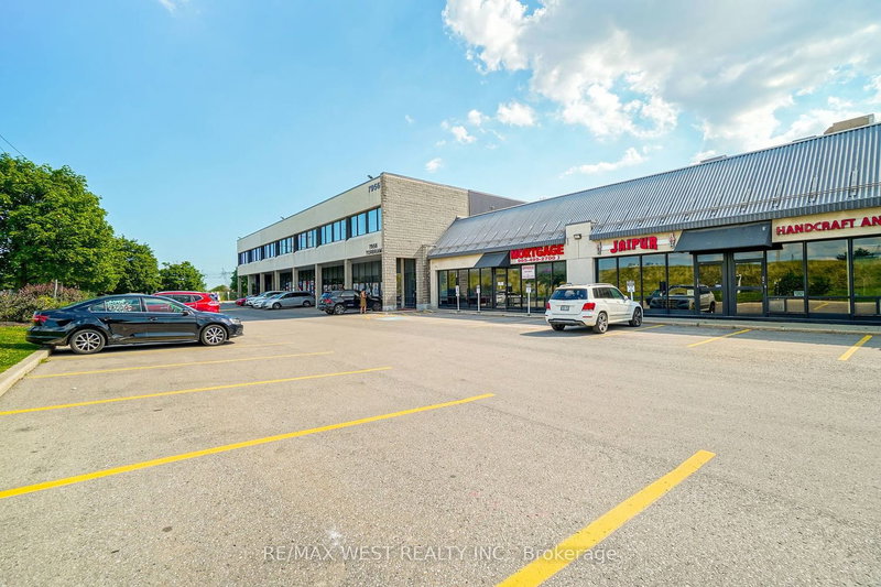 20 (10) - 7956 Torbram Rd, Brampton, L6T 5A2 | Image 3
