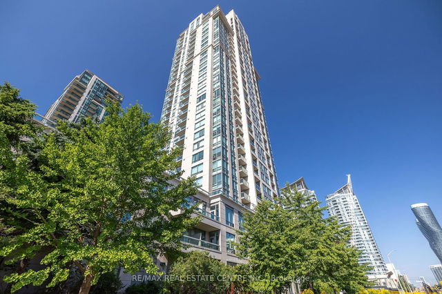 1510 - 3504 Hurontario Street