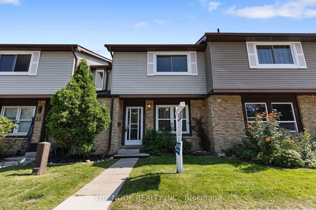 32 - 120 Falconer Drive