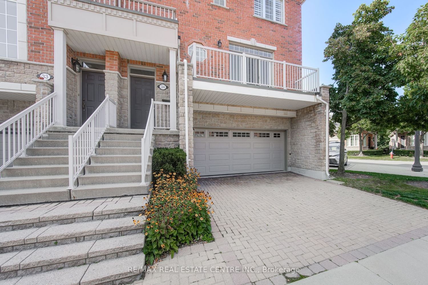 Townhouse leased at 34-1169 Dorval Drive, Oakville, Glen Abbey, L6M 4V7 - MLS: W6792160