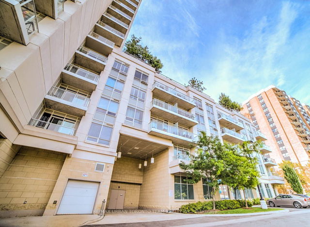 217 - 3865 Lakeshore Boulevard