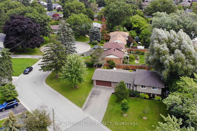 5374 Bird Cage Walk