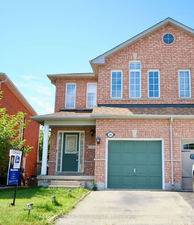 3442 Crimson King Circle