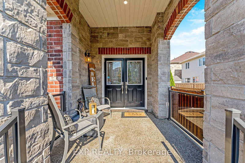 313 Bessborough Dr, Milton, L9T 8P5 | Image 3