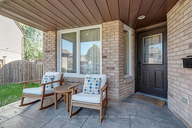 2207 Pembroke Court