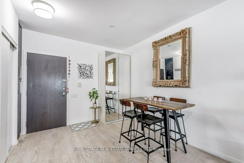 1915 - 103 The Queensway N/A, Toronto, M6S 5B5 | Image 2