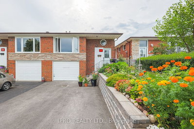 Semi-Detached House leased at 52 Dellbrook Crescent, Toronto, Ontario, M9L 1E2 - Humber Summit - MLS: W6796812