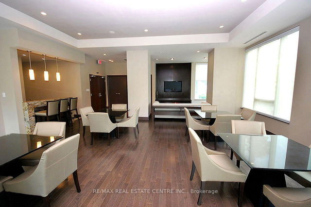 712 - 3525 Kariya Drive