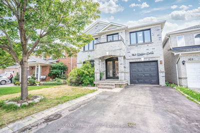 963 Fielder Dr, Mississauga - East Credit image-0-1