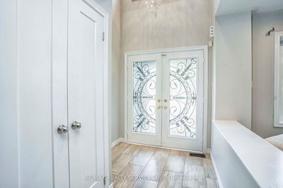 963 Fielder Dr, Mississauga - East Credit image-0-2