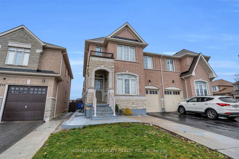 93 Education Rd, Brampton, L6P 3W3 | Image 2