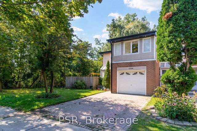 1098 Kos Boulevard