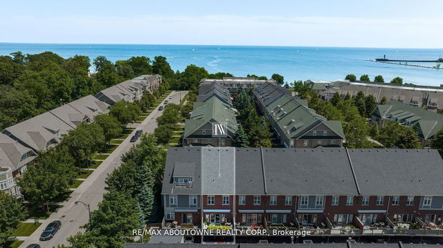 17 - 142 Waterside Drive