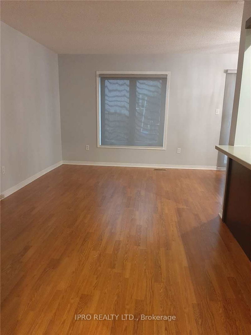 2140 Oakpoint Rd, Oakville, L6M 3N2 | Image 3