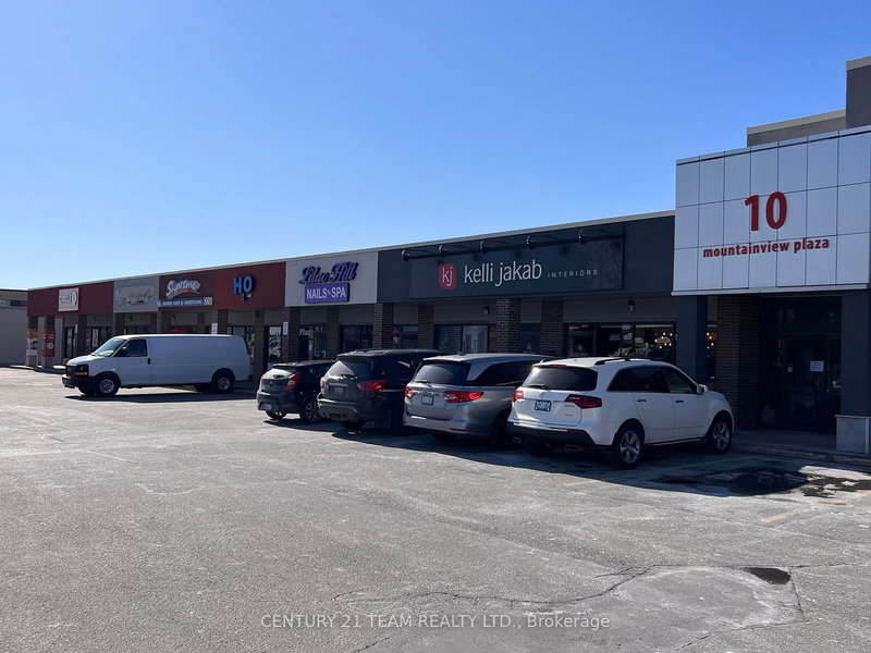 9 - 10 Mountainview Rd S, Halton Hills, L7G 4J9 | Image 3