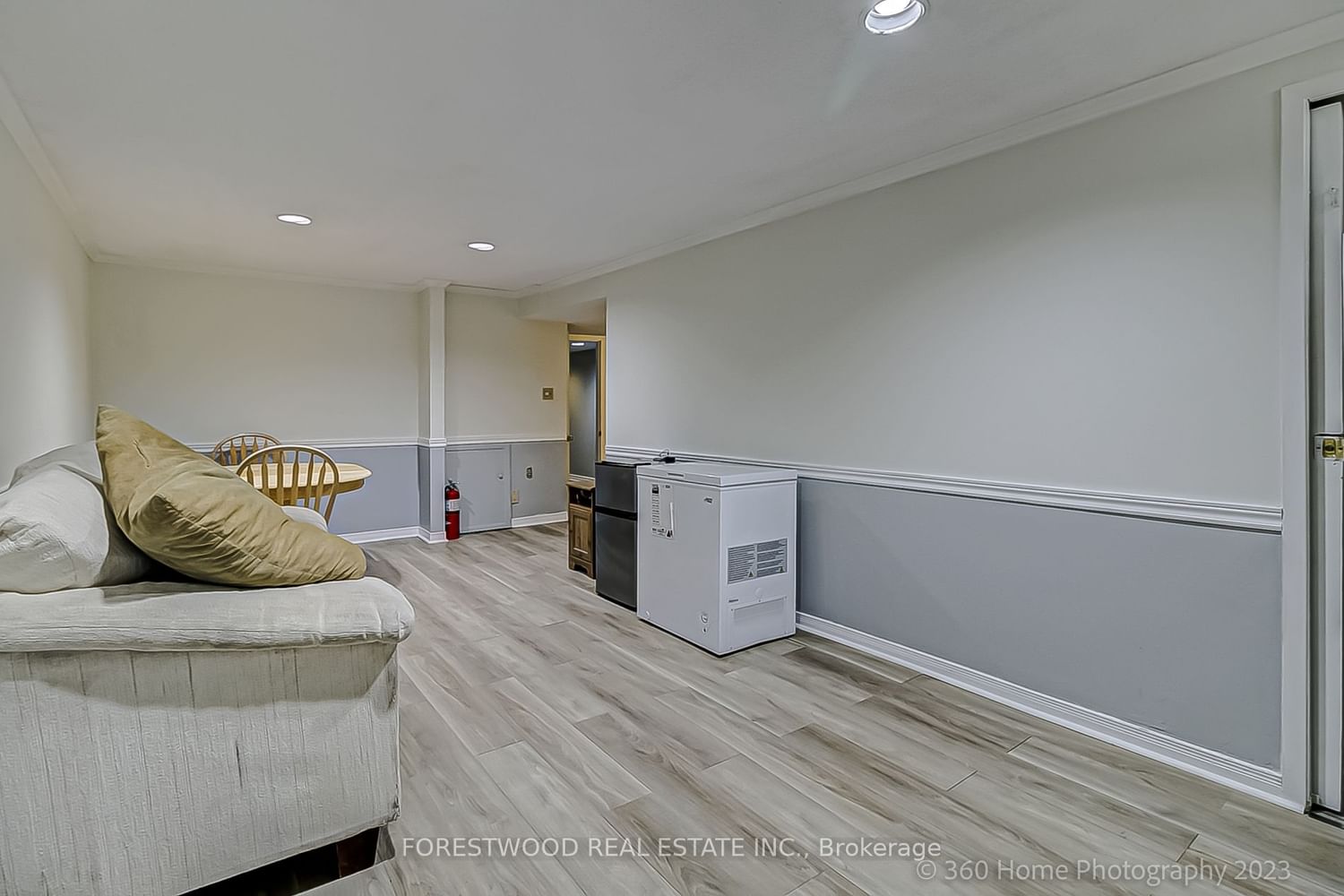 Listing Image 22
