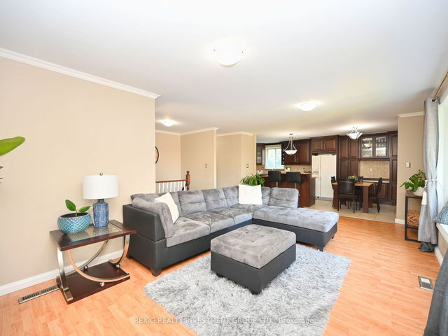 70 Epsom Downs Drive