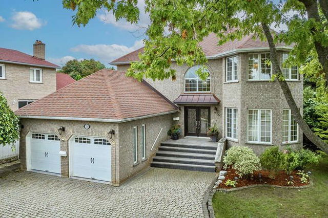 2210 Robin Drive