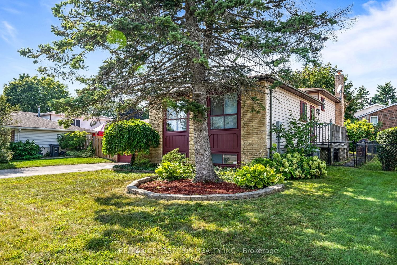 Listing Image 3