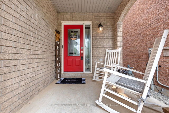29 Woodcote Crescent
