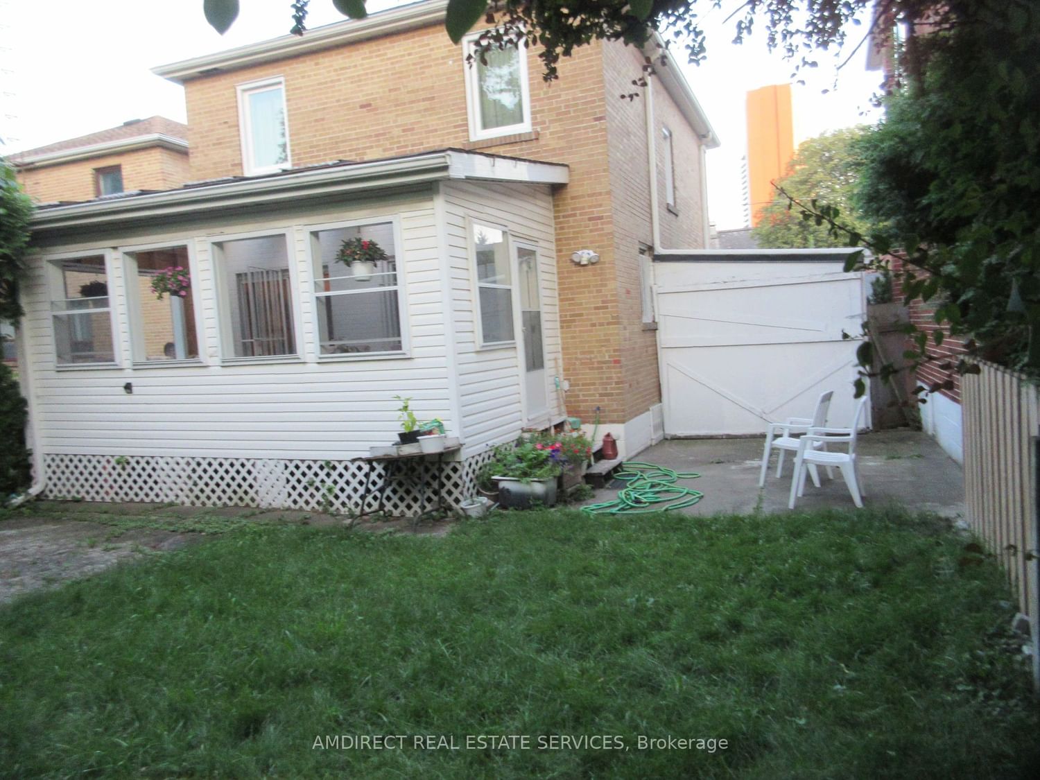 Listing Image 7
