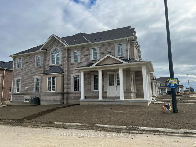 33 Bushwood Trail