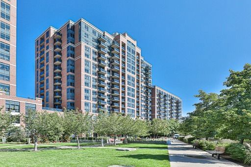 312 - 61 Heintzman Street