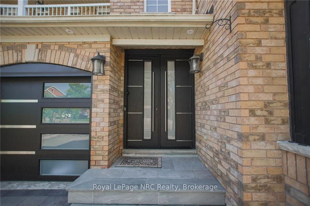 15 Nina Place