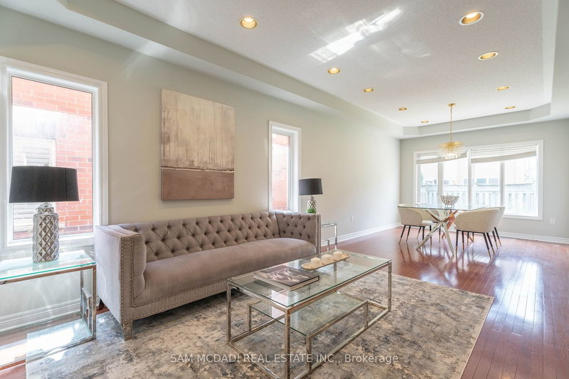 (Upper) - 5914 Long Valley Rd, Mississauga, L5M 6J6 | Image 2