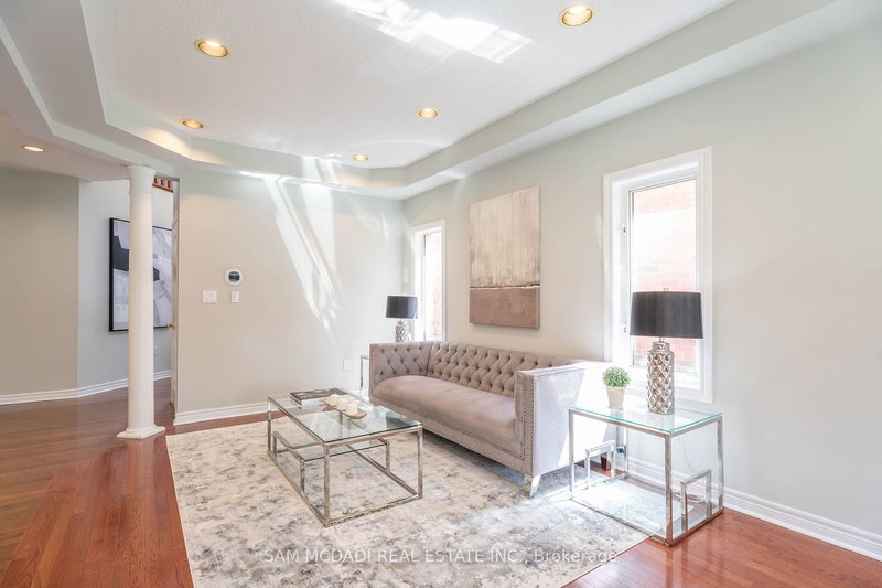 (Upper) - 5914 Long Valley Rd, Mississauga, L5M 6J6 | Image 3