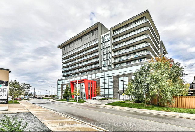 811 - 15 James Finlay Way