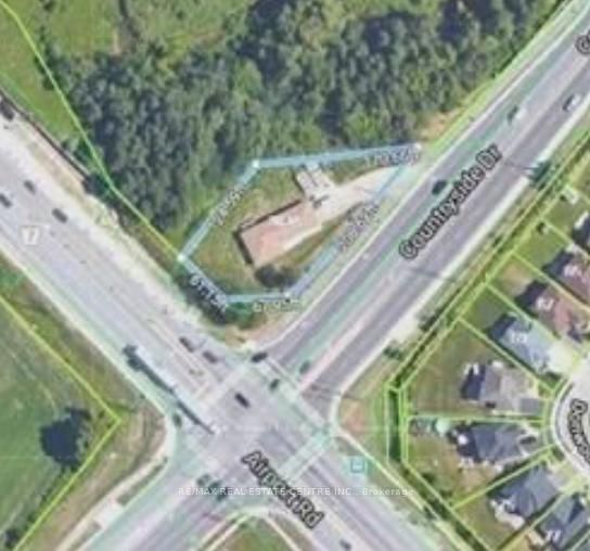 3024 Countryside Dr, Brampton, L6P 0V3 | Image 3