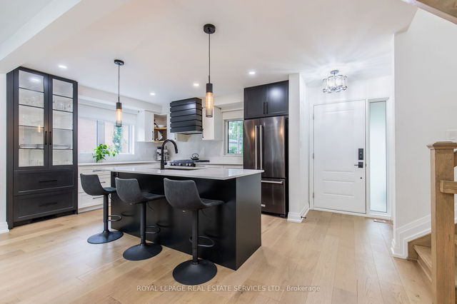 478 Beverley Drive