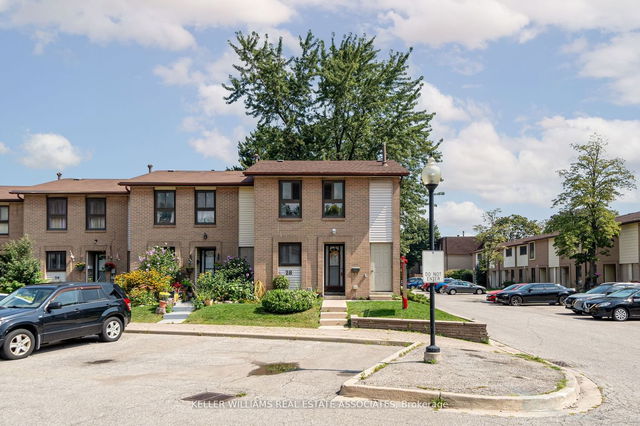 28 - 46 Dearbourne Boulevard