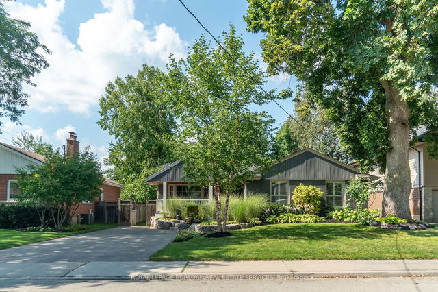 2113 Gary Crescent