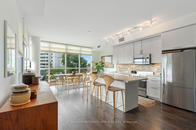 412 - 36 Howard Park Avenue