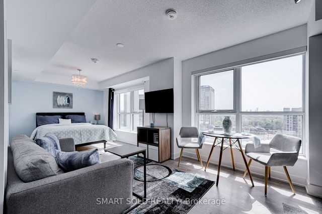 1123 - 9 Mabelle Avenue
