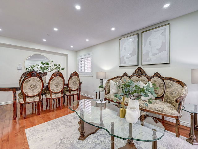 7300 Bread Fruit Lane