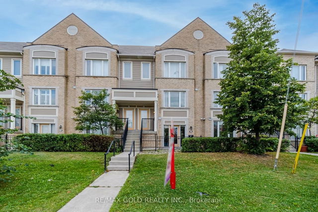 66 - 60 Fairwood Circle