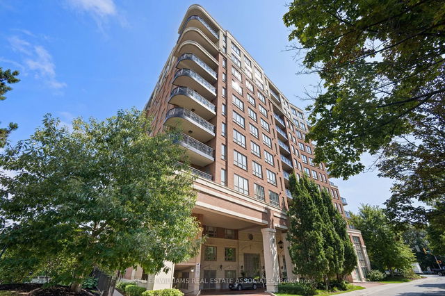 403 - 111 Forsythe Street