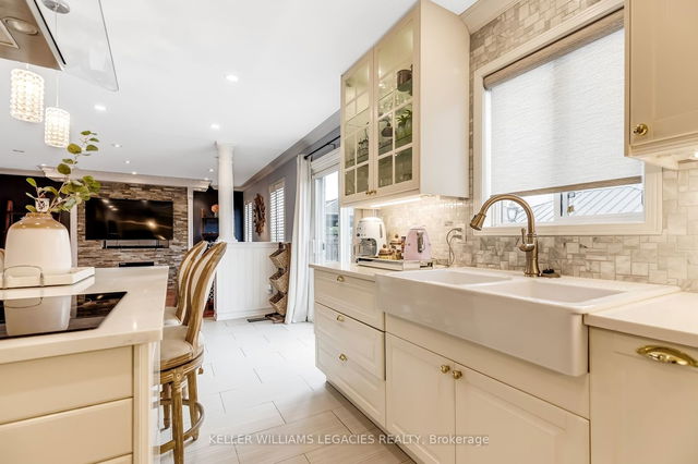 4 Sandway Drive